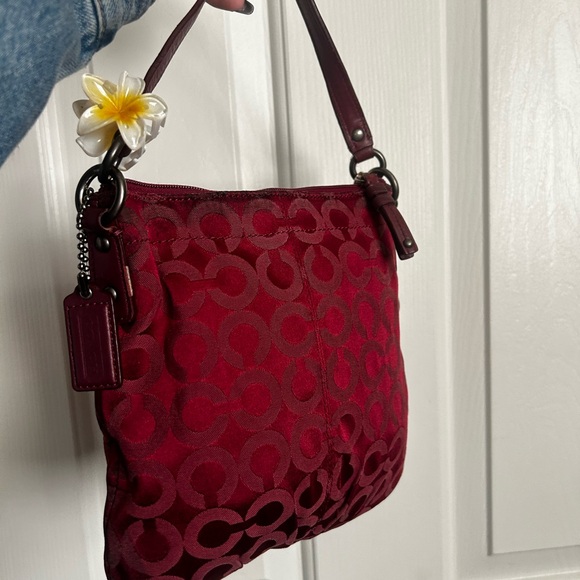 red coach shoulder bag - Picture 2 of 6